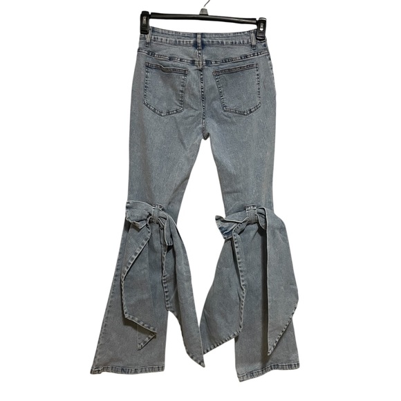 Shein Bow Tie Jeans - Picture 3 of 4
